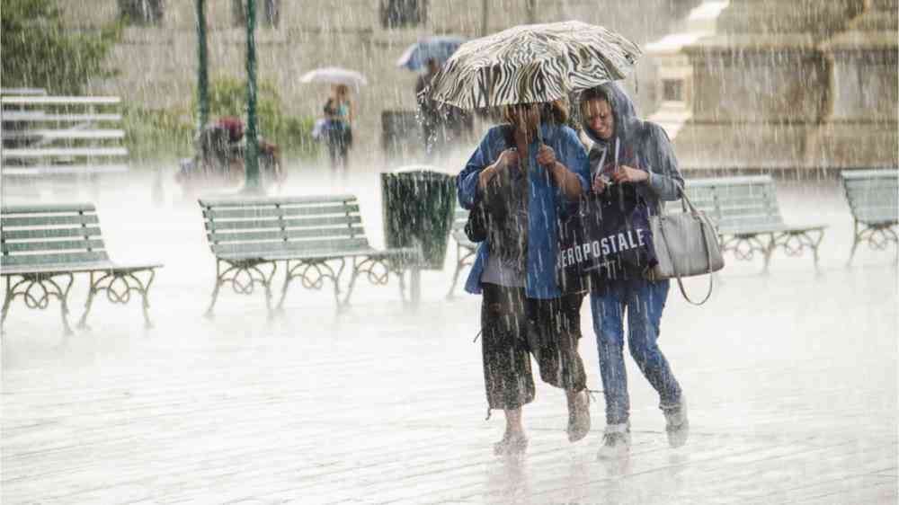 Weather tracker: 'atmospheric rivers' of heavy rain set to hit western US  and Canada, Environment