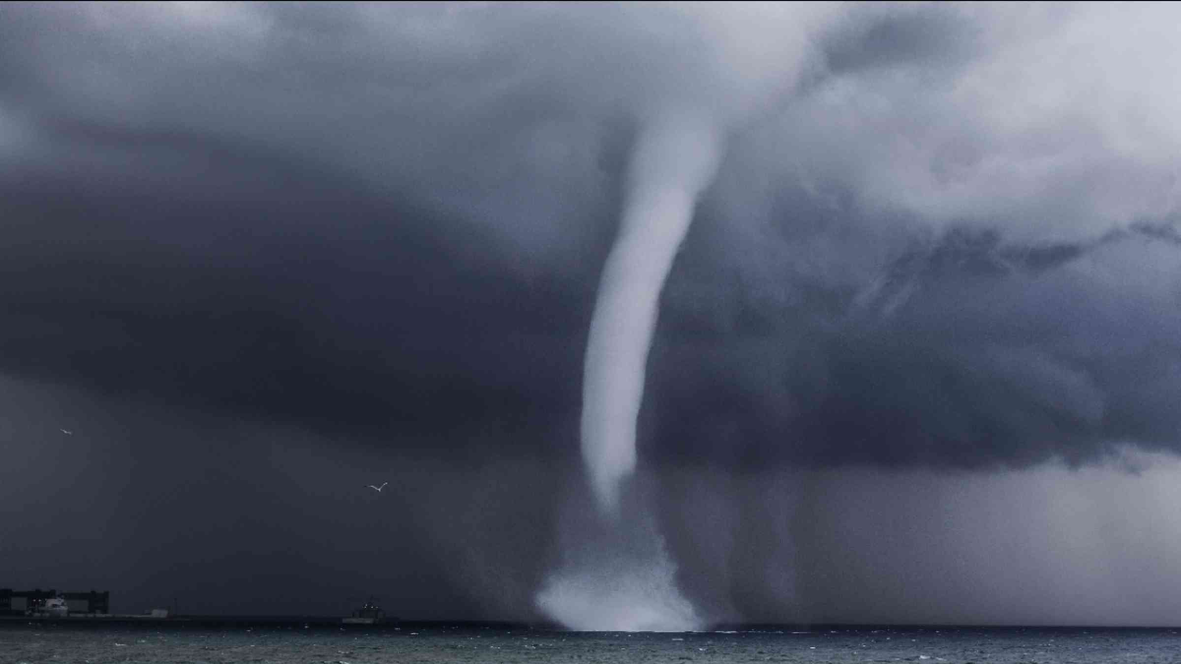 Waterspout in waterbody