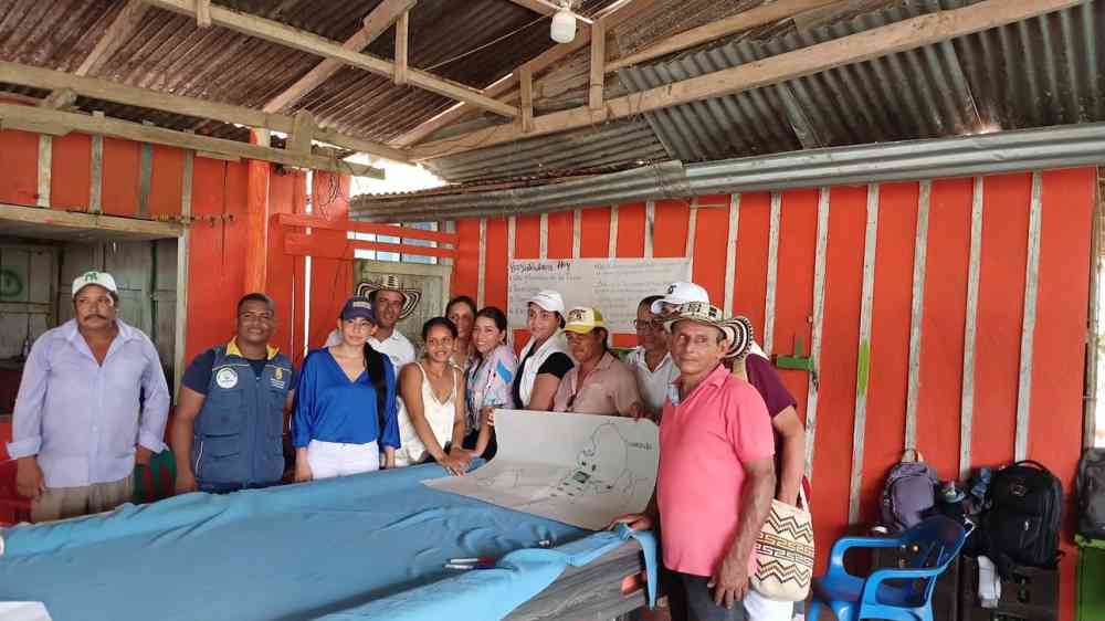 Locals created risk maps in the context of a community strategy called COMUNGERD (Communities United for Disaster Risk Management) in Guaranda, Colombia.