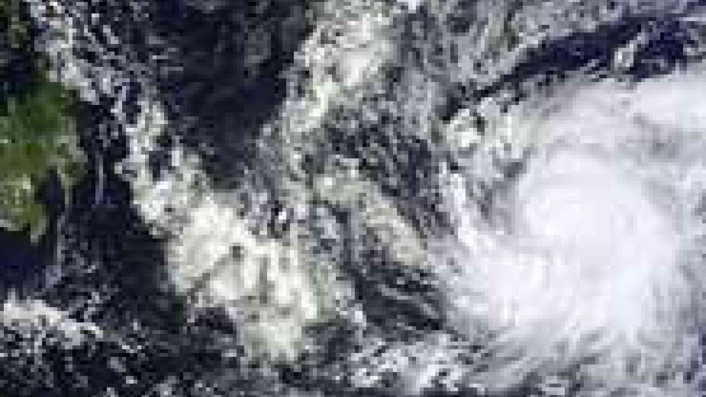 NASA captures Typhoon Bopha, CC BY 2.0http://www.flickr.com/photos/gsfc/8241425305/