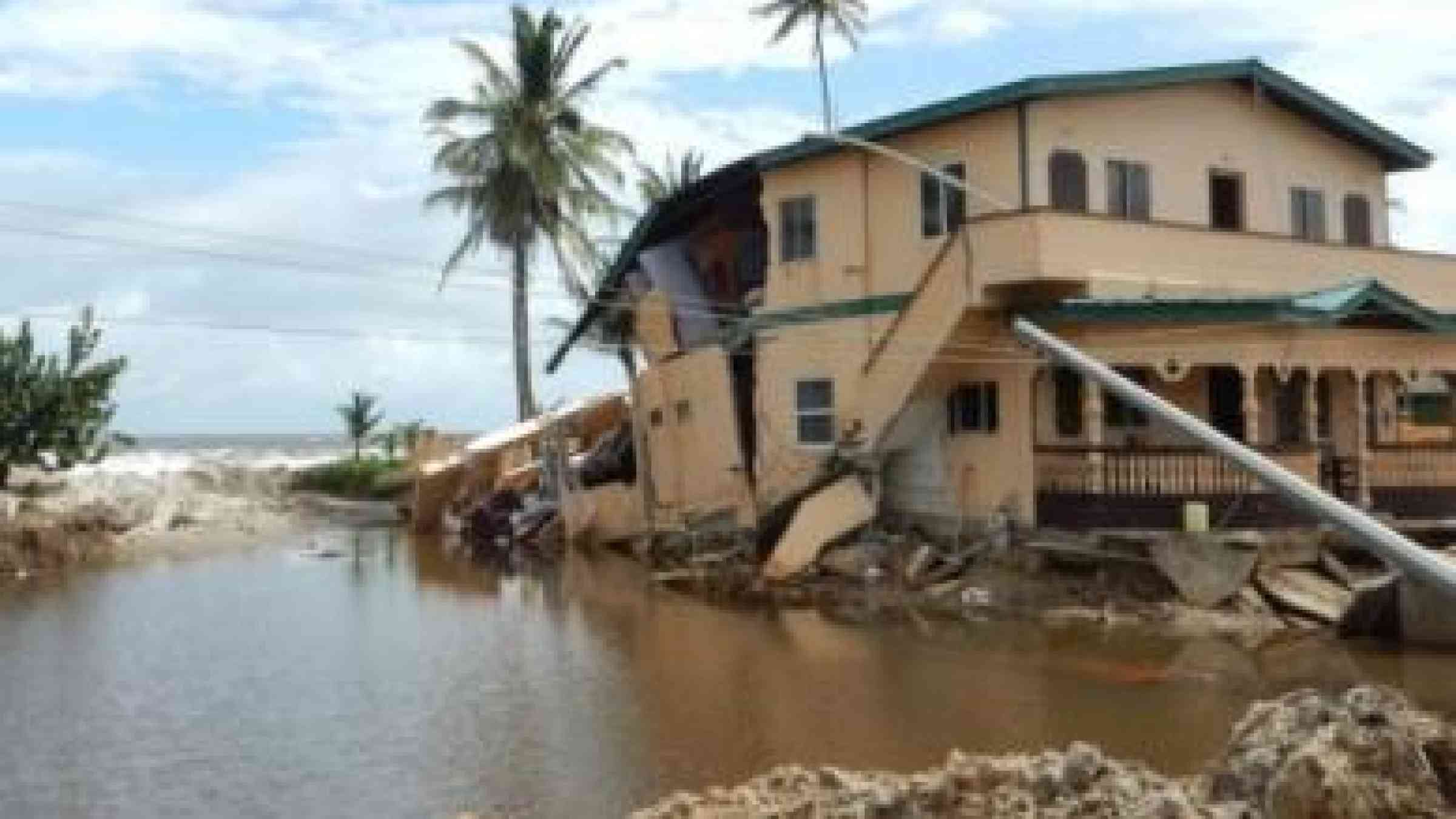 Photo by Rajiv Jalim UNISDR Damages in the aftermath of the flood in Trinidad.