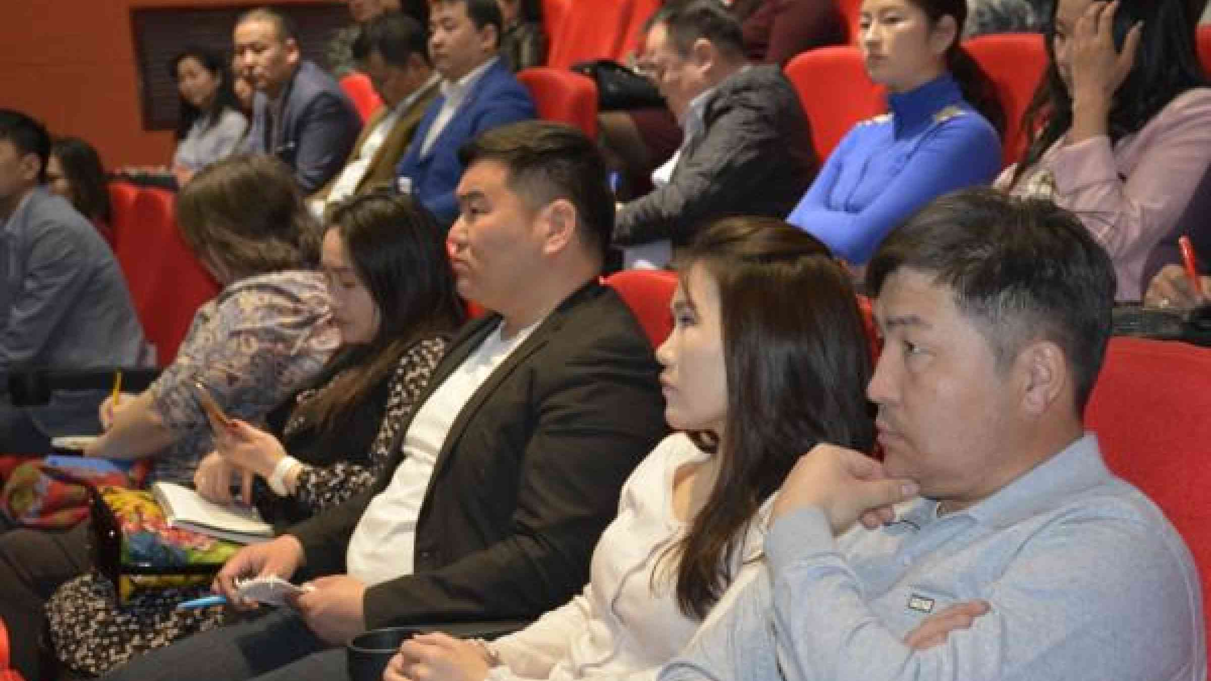 Mongolian journalists attending a workshop on disaster risk management