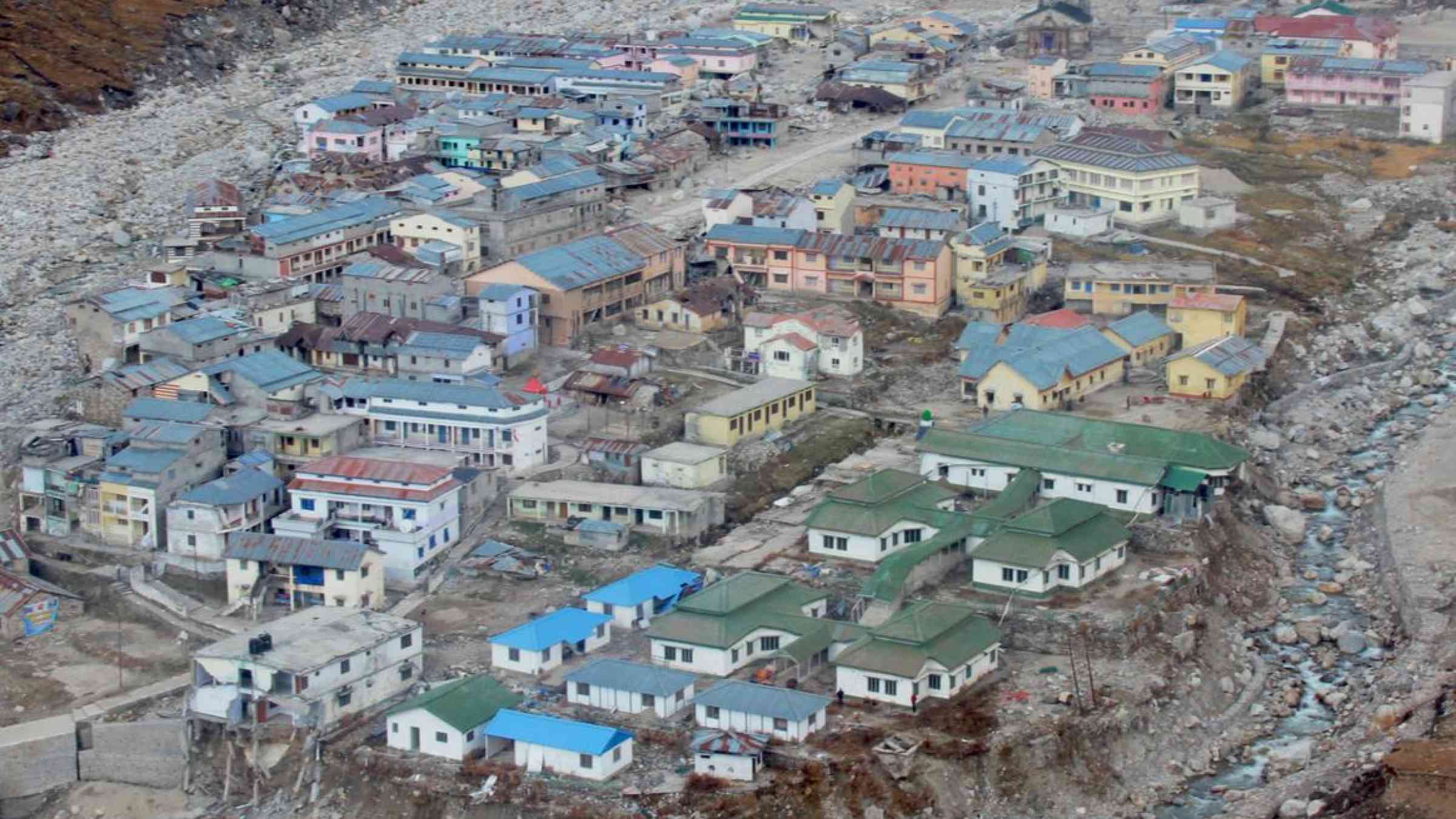 Site of the Kedarnath disaster provoked by a flash flood in India, 2013. wintelineproductions.com/Shutterstock